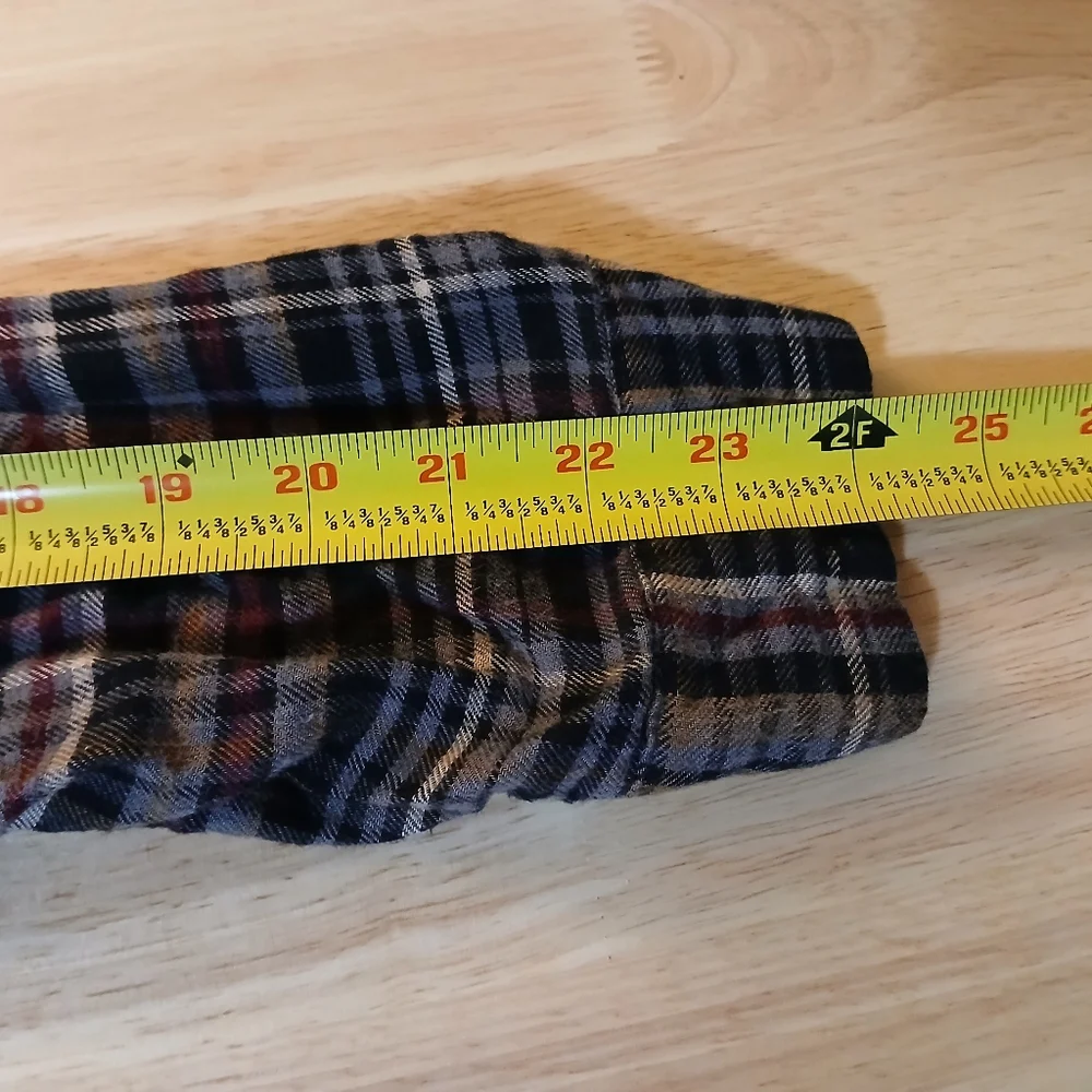 Maurices Woman Casual Plaid Buttondown Shirt - Black, Brown, Burgady XL - Picture 14 of 16